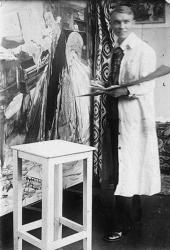Н.И. Фешин в мастерской Н.М. Сапожниковой.
1915 или 1916